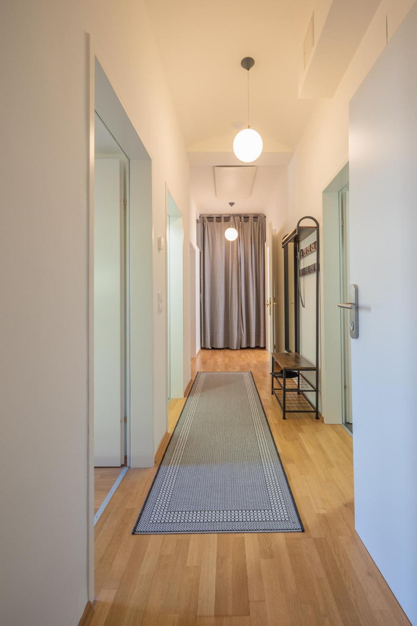 M&O Apartment, Zentral In Innenstadt-& Bahnhofsnaehe - Parkgarage Graz Luaran gambar